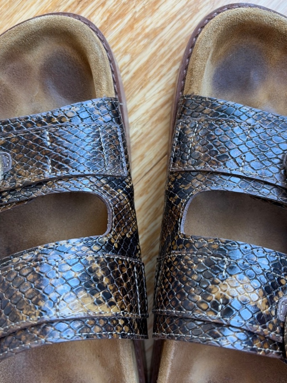 Sezane Lenny Low Mules Khaki Python Print - Size 5 - Picture 3 of 4